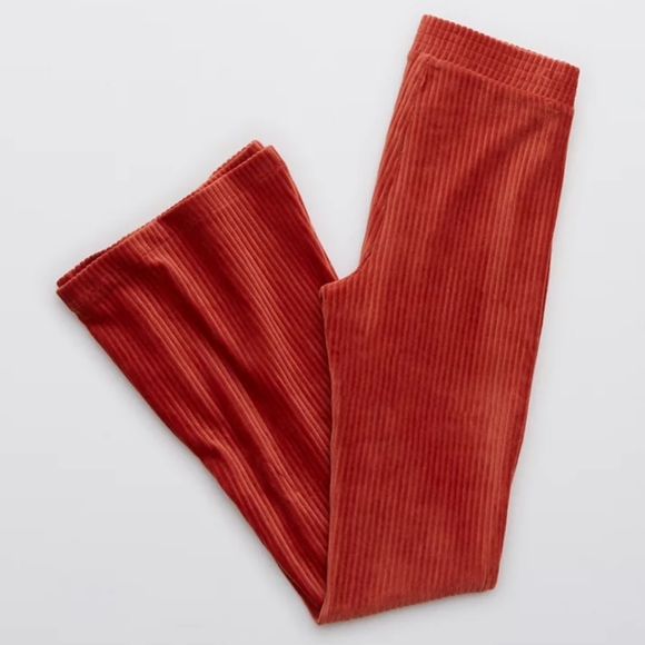 NWT Aerie Groove-On Rib Velour Flare Pant, Size XLarge, Color Cinnabar - Picture 2 of 11